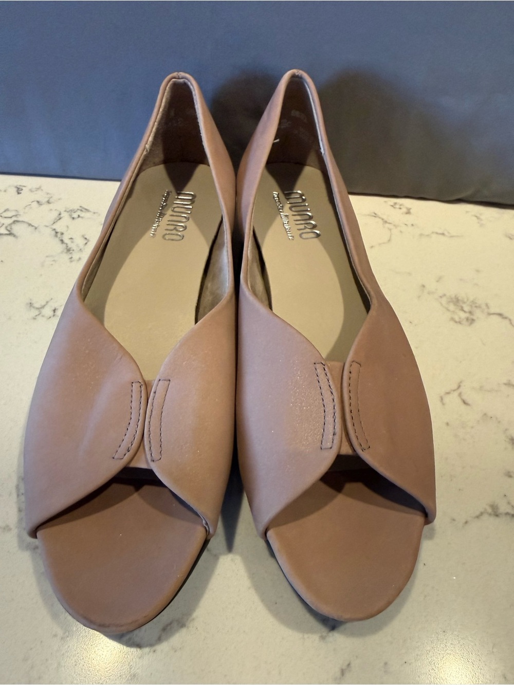 Munro Women's Open-Toe Sandals in Mauve-Taupe